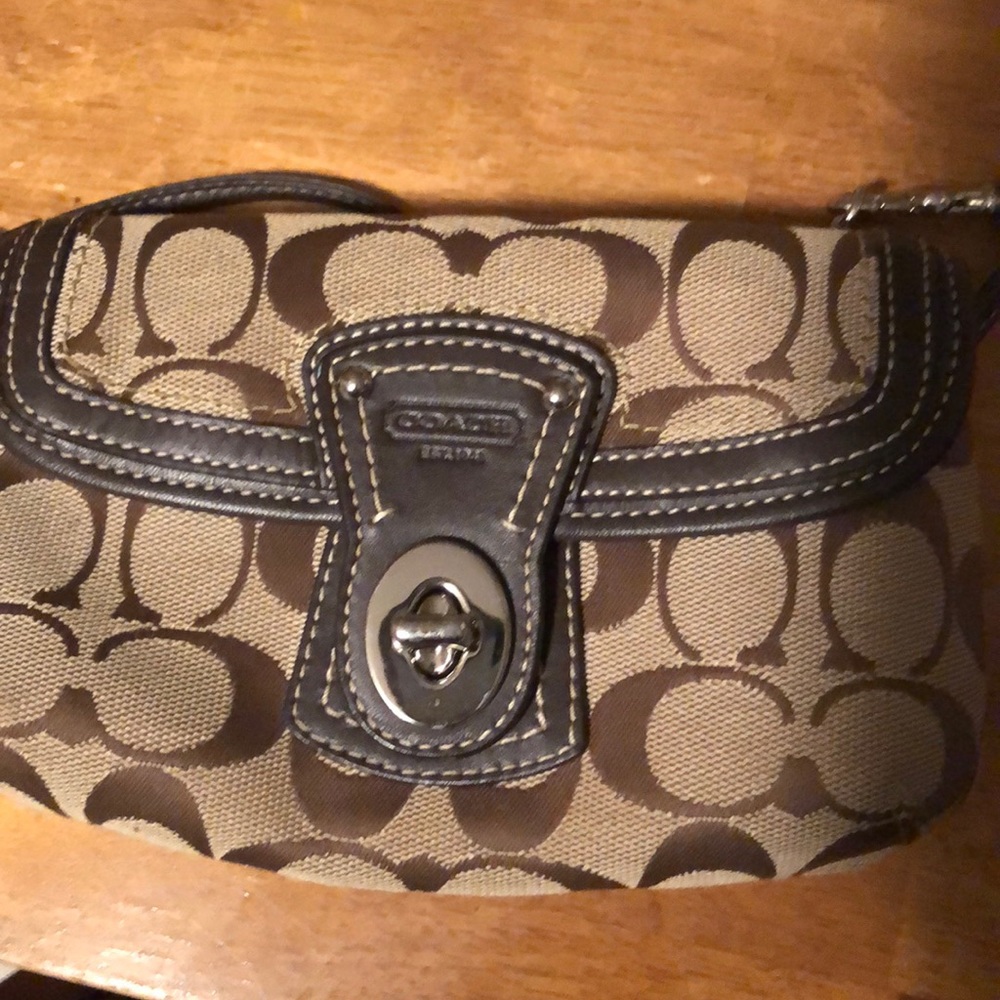 Wristlet